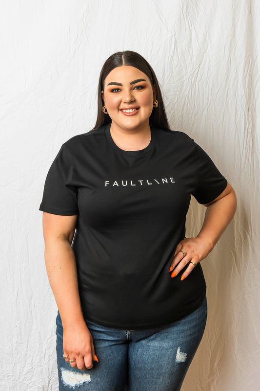 Woman's Basic Tee Black - FAULTLINE THE LABEL 