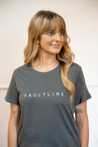 Woman's Basic Tee Charcoal - FAULTLINE THE LABEL 